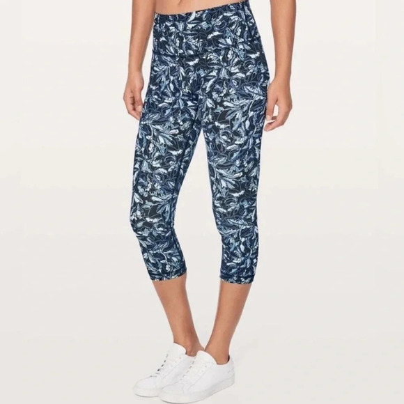 Lululemon Wunder Under High-Rise Embellished Floral Multi Crop Leggings - Picture 3 of 6